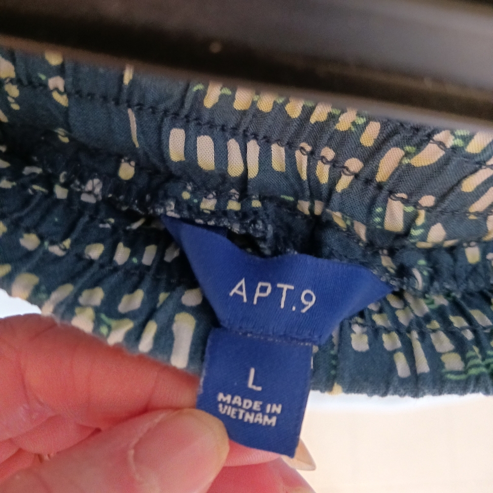 Blue Patterned Flowy Shorts - Picture 5 of 5